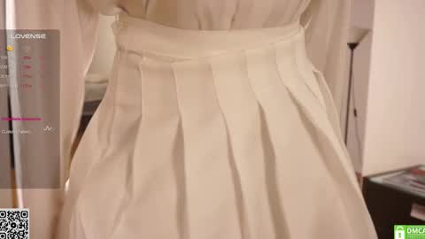 Viola online show from March 2, 2025, 6:19 pm