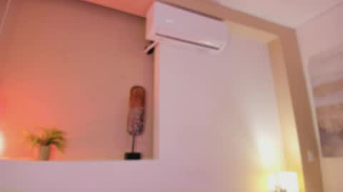Snapshot of _victoria_lee chatting on April 25, 2026, 12:30 pm Victoria online show from April 25, 2026, 12:30 pm