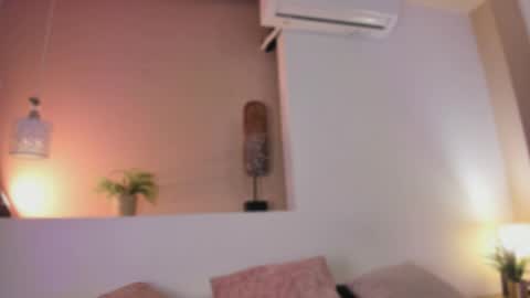 Snapshot of _victoria_lee chatting on April 29, 2026, 1:04 pm Victoria online show from April 29, 2026, 1:04 pm