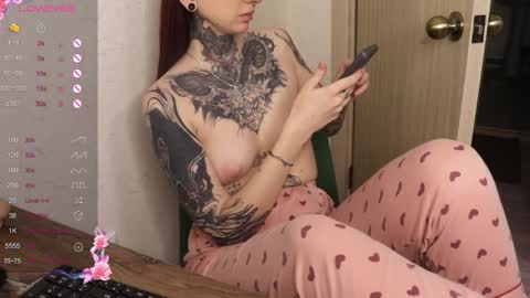 Alis online show from March 10, 2025, 6:45 pm