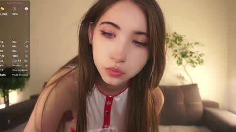 Anna online show from April 18, 2026, 7:07 pm