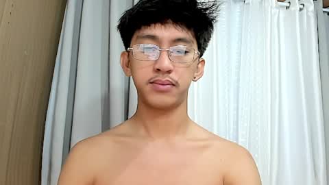 Andrei online show from April 7, 2026, 7:25 pm