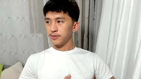 Snapshot of _xxhavefunwithme69_ chatting on April 20, 2026, 1:03 pm Andrei online show from April 20, 2026, 1:03 pm