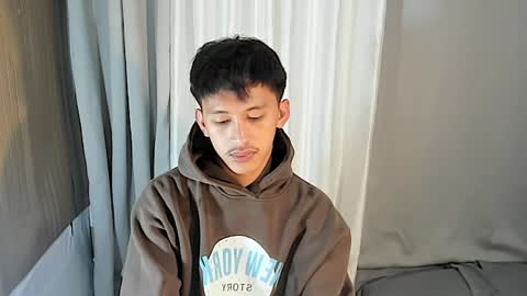 Snapshot of _xxhavefunwithme69_ chatting on May 24, 2026, 1:27 pm Andrei online show from May 24, 2026, 1:27 pm