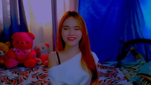 Snapshot of _xxlilly chatting on May 19, 2026, 6:31 am _xxlilly online show from May 19, 2026, 6:31 am