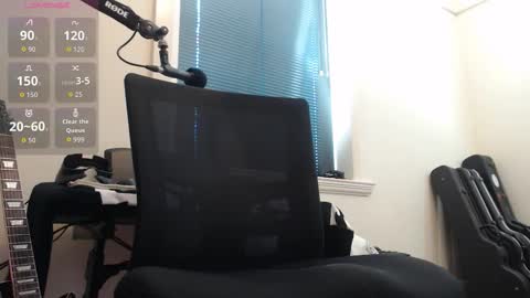 _xxrockstarloverxx_ online show from October 29, 2025, 9:38 pm