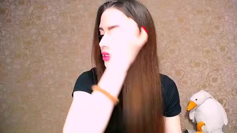 Alisa online show from February 19, 2025, 1:06 pm