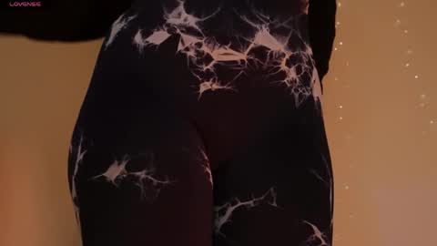 Macca and Ana online show from April 21, 2026, 4:30 am