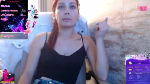 Yuyi online show from April 1, 2026, 9:23 pm