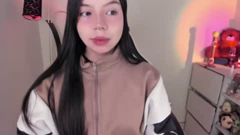Snapshot of _zathara_ chatting on June 27, 2026, 6:46 pm _zathara_ online show from June 27, 2026, 6:46 pm