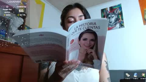 Zoe  online show from January 21, 2025, 4:27 pm