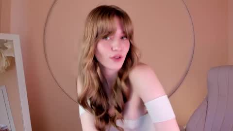 Snapshot of a1ice_vibe chatting on May 13, 2026, 8:55 am a1ice_vibe online show from May 13, 2026, 8:55 am