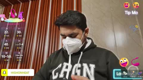 Sleepy owl online show from January 8, 2026, 8:27 am