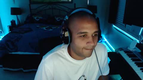 a4orce online show from January 24, 2025, 2:07 am