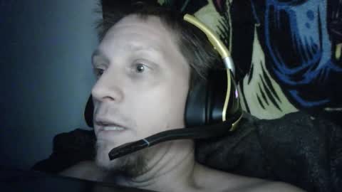 Snapshot of a_bored_dragon chatting on February 14, 2026, 3:14 am A Bored Dragon online show from February 14, 2026, 3:14 am