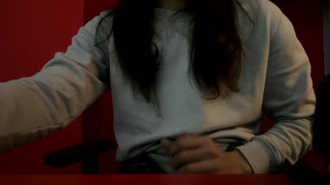 Snapshot of a_c6t chatting on May 4, 2026, 6:42 am a_c6t online show from May 4, 2026, 6:42 am