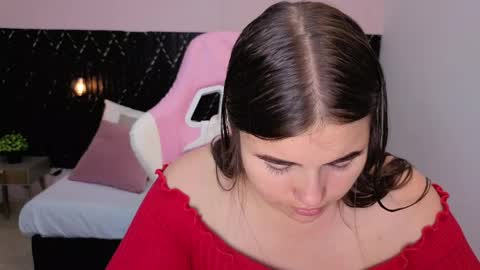 Abby Lee  online show from April 1, 2026, 1:01 pm