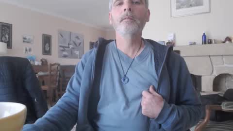 Aalex1717 online show from January 1, 2025, 9:17 am