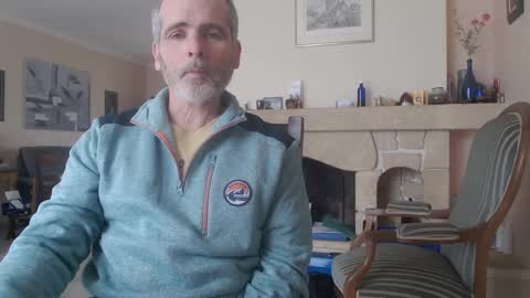 Aalex1717 online show from January 3, 2025, 12:08 pm