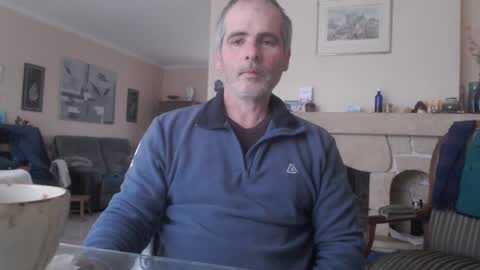 Aalex1717 online show from February 9, 2025, 7:38 am