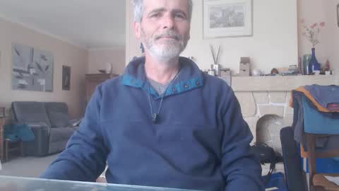 Snapshot of aalex1717 chatting on May 15, 2026, 7:48 am Aalex1717 online show from May 15, 2026, 7:48 am