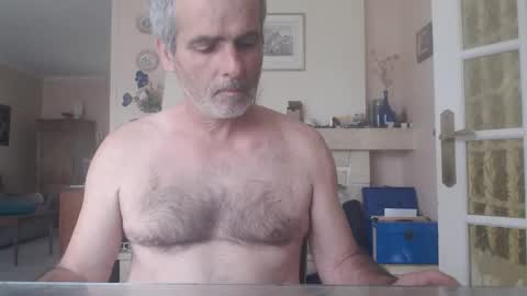 Snapshot of aalex1717 chatting on June 11, 2026, 10:46 am Aalex1717 online show from June 11, 2026, 10:46 am