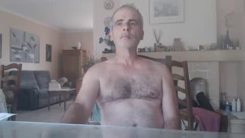 Snapshot of aalex1717 chatting on July 19, 2026, 6:06 am Aalex1717 online show from July 19, 2026, 6:06 am