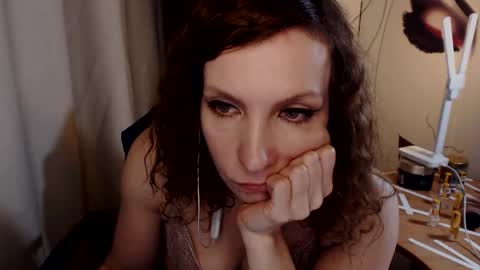 Katie online show from January 29, 2025, 3:22 am