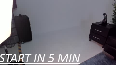 Aaron online show from December 31, 2024, 11:20 am