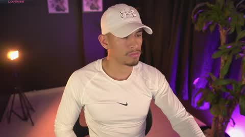 AARON  online show from April 22, 2026, 12:57 am