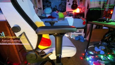 Aaron Skeetman online show from December 27, 2024, 1:07 pm