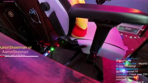 Aaron Skeetman online show from January 28, 2025, 3:57 am