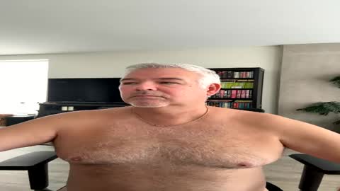 Snapshot of aarosteev chatting on May 9, 2026, 3:50 pm Jason online show from May 9, 2026, 3:50 pm