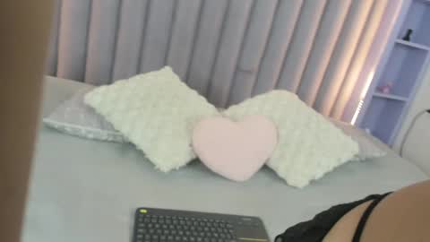 Snapshot of aashleytaylor chatting on March 6, 2025, 11:25 am AASHLEY online show from March 6, 2025, 11:25 am