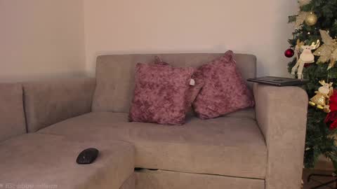 Abbey  IG abby allenn  04 December Online at  I will be on vacation dont forget me  See you soon   online show from December 22, 2024, 11:41 pm