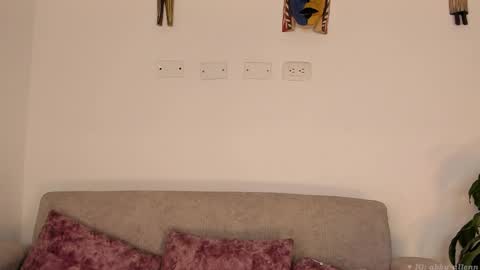 Abbey  IG abby allenn  04 December Online at  I will be on vacation dont forget me  See you soon   online show from February 16, 2025, 11:37 pm