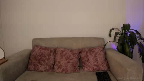 Abbey  IG abby allenn  04 December Online at  I will be on vacation dont forget me  See you soon   online show from September 9, 2025, 12:43 am