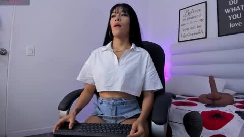 abbey_walker online show from February 17, 2026, 12:34 pm