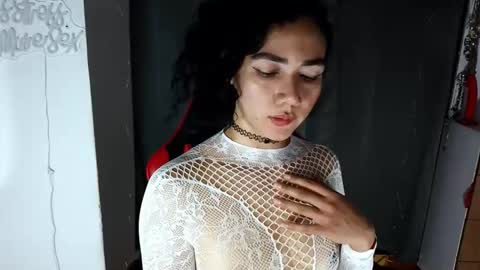 Snapshot of abbi_mooncb chatting on May 3, 2026, 2:23 pm Abbi mooncb online show from May 3, 2026, 2:23 pm