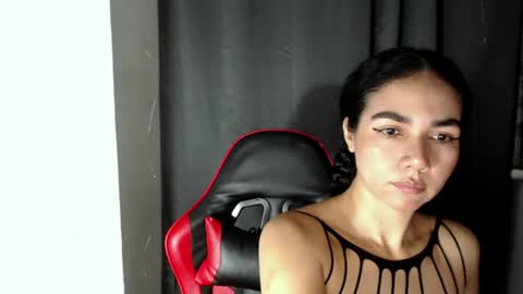 Snapshot of abbi_mooncb chatting on June 15, 2026, 1:35 pm Abbi mooncb online show from June 15, 2026, 1:35 pm
