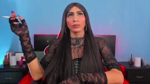 Abbigail Fuster  online show from January 8, 2025, 8:49 am