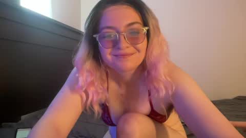 Abbi Willow online show from May 2, 2026, 2:55 pm