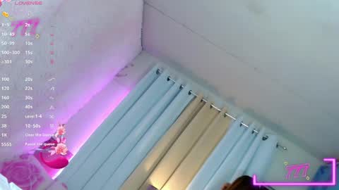 abby_luxpinay online show from April 11, 2026, 9:52 pm