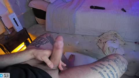 START TRANSMISSION ---- AM COLOMBIA TIME online show from January 9, 2025, 9:05 pm