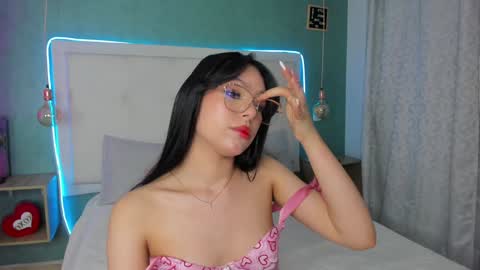 Abby Dixon  online show from February 7, 2025, 1:58 am