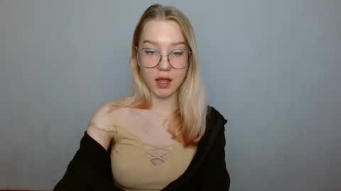 Snapshot of abbymoore__ chatting on February 9, 2025, 12:41 pm Abby Lovense is active online show from February 9, 2025, 12:41 pm