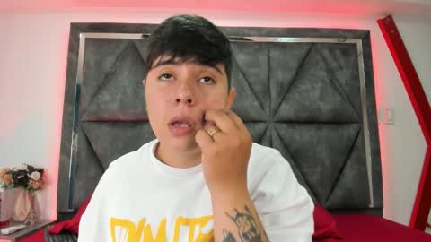 Abby Smith online show from December 19, 2025, 7:10 pm