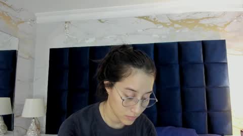 Abigail online show from April 10, 2026, 12:21 pm