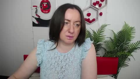 abbytaylorr online show from April 17, 2026, 7:55 am
