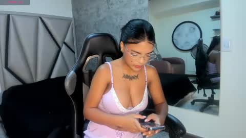 Snapshot of abbyy_23 chatting on July 10, 2026, 11:57 am Abby online show from July 10, 2026, 11:57 am